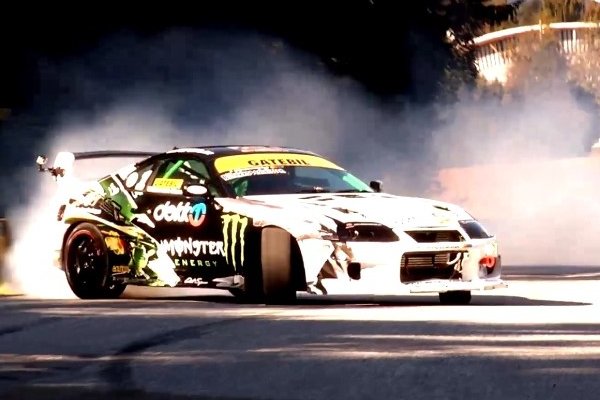 TOYOTA SUPRA
