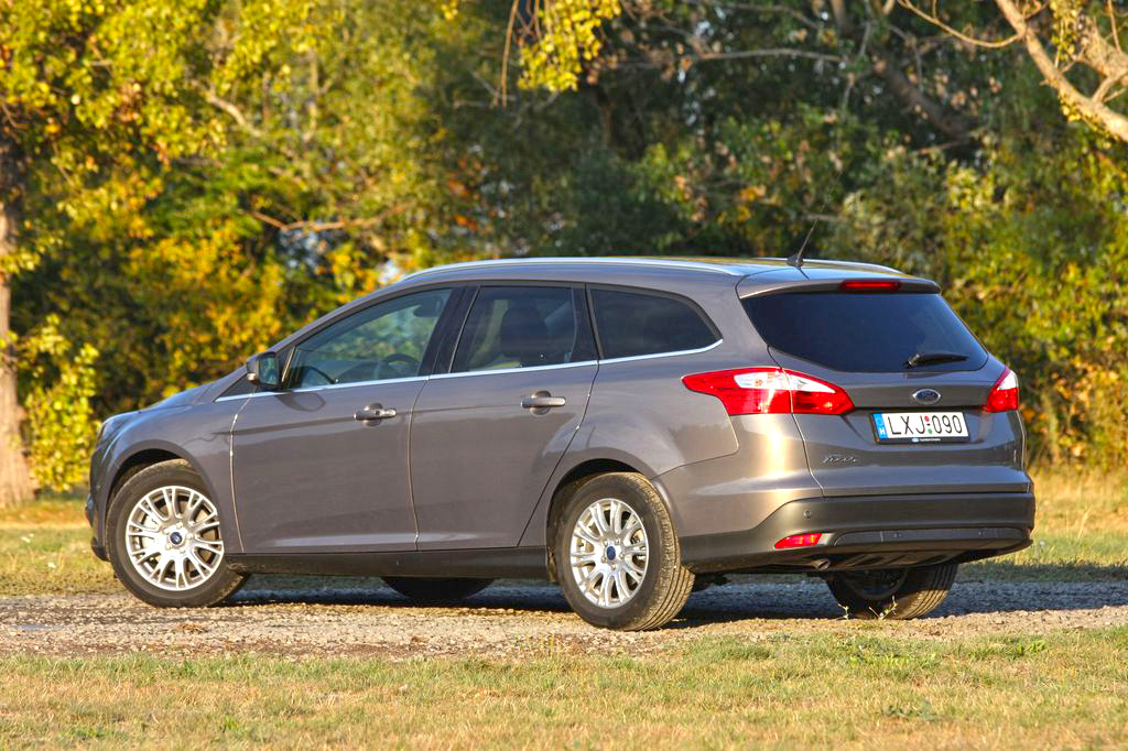 FORD FOCUS