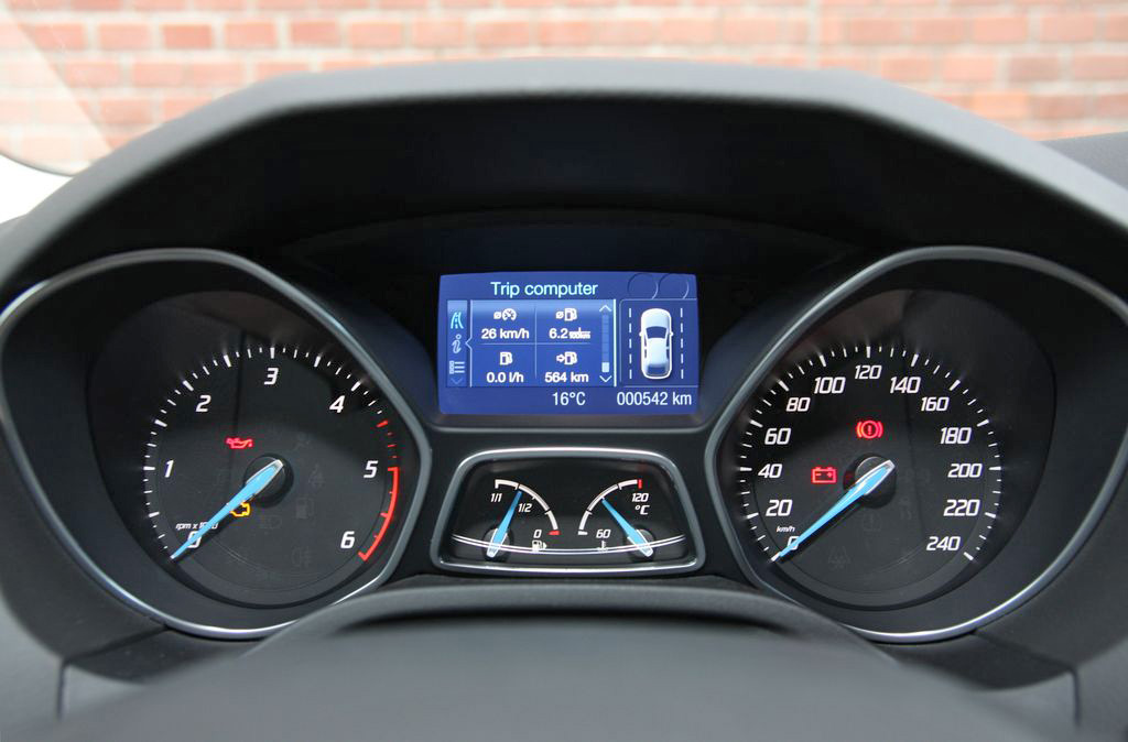 FORD FOCUS