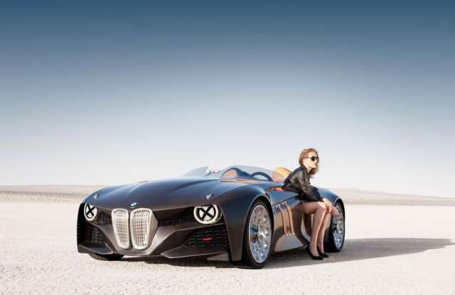 75 év után született újjá a BMW 328