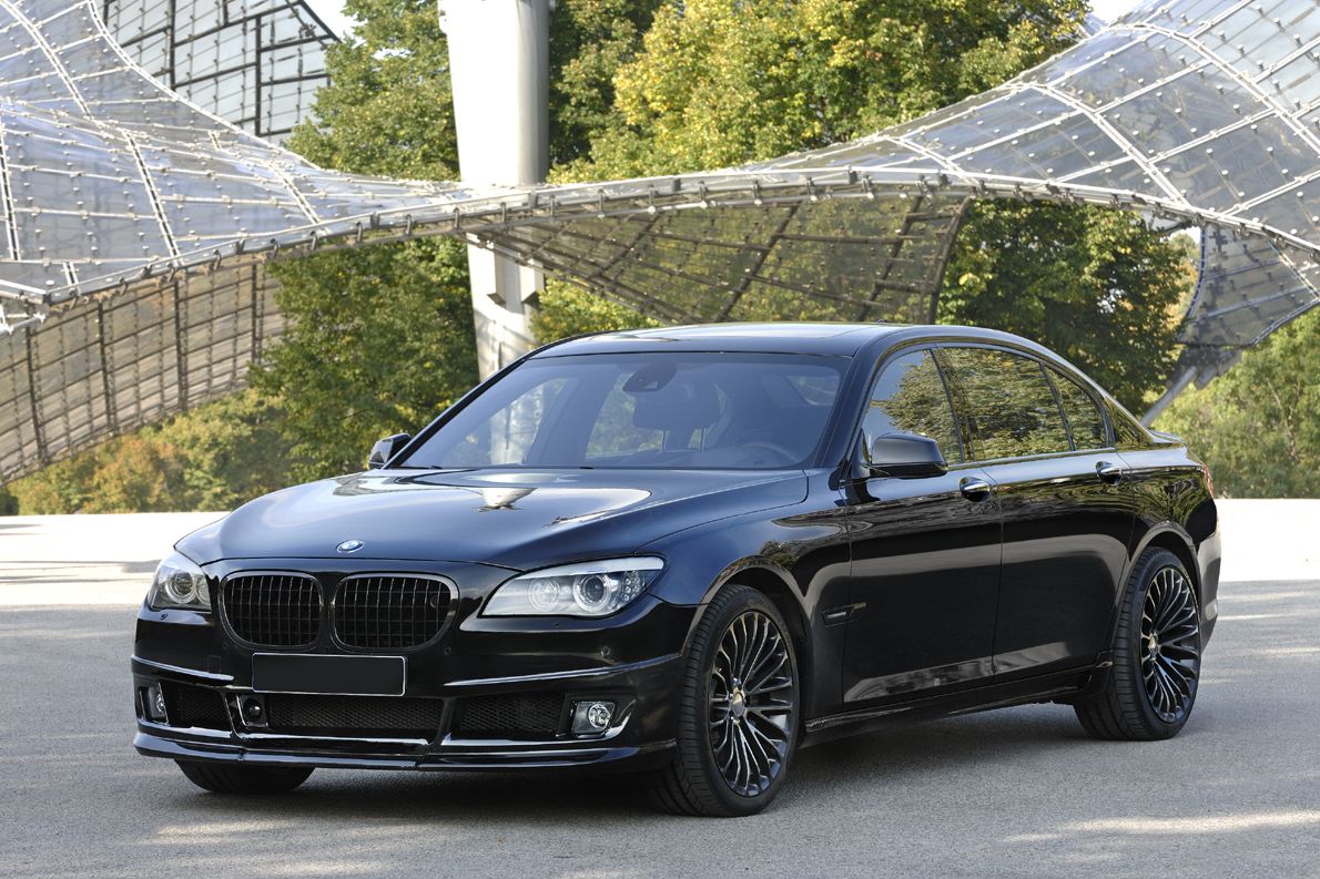 BMW 750