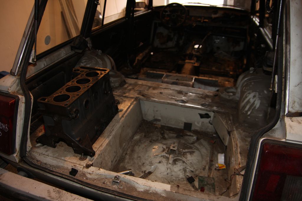 LADA 1500