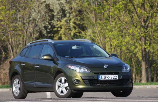 Két kuplung másfél literhez - Renault Mégane 1.5 dCi EDC teszt