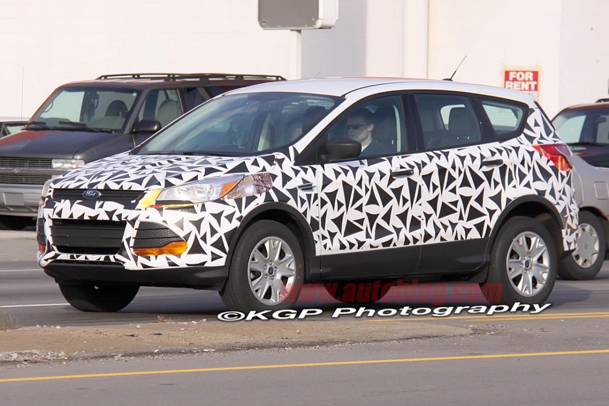 FORD KUGA