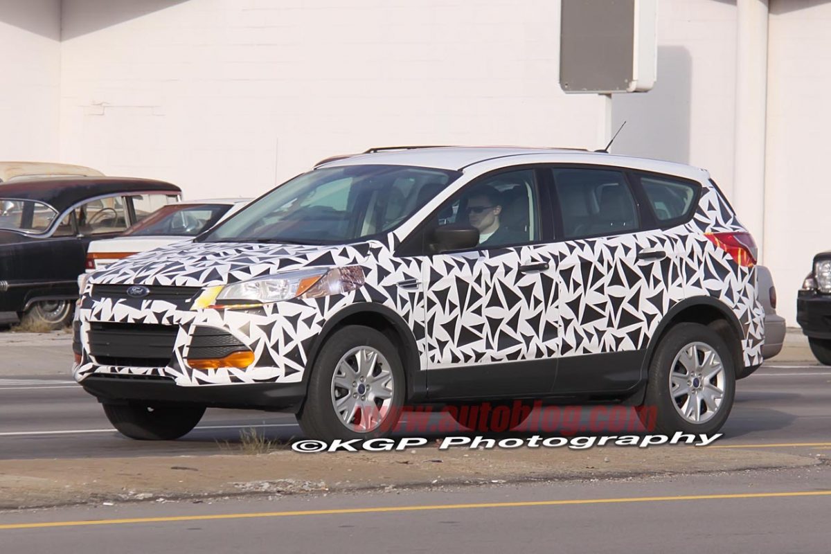 FORD KUGA
