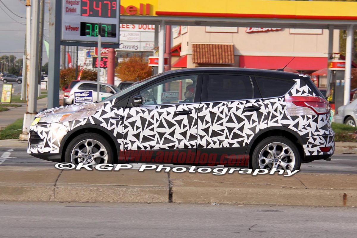FORD KUGA