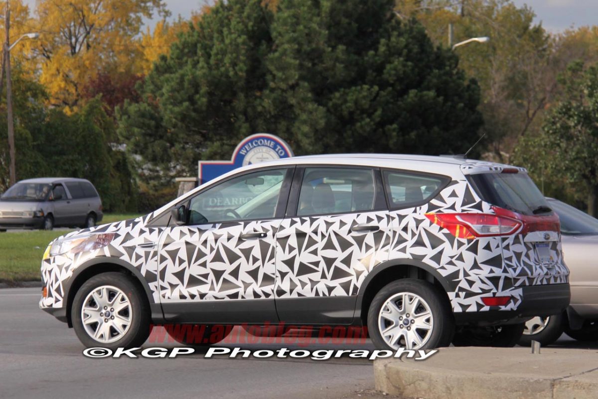 FORD KUGA