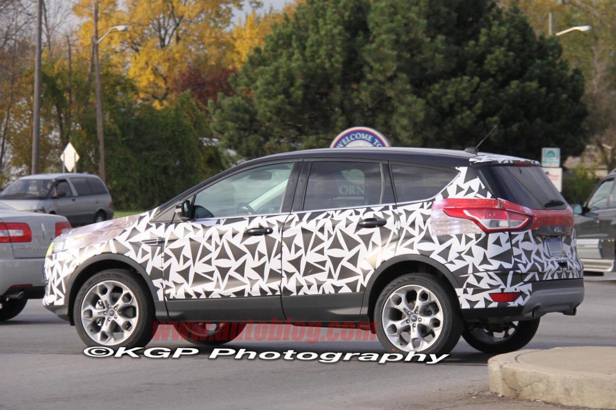 FORD KUGA