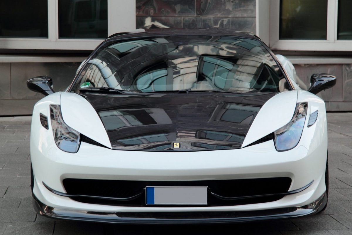 FERRARI 458