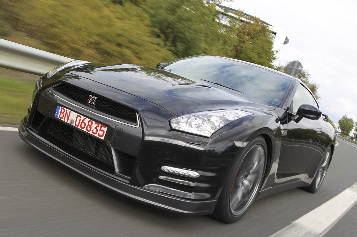 NISSAN 370 Z