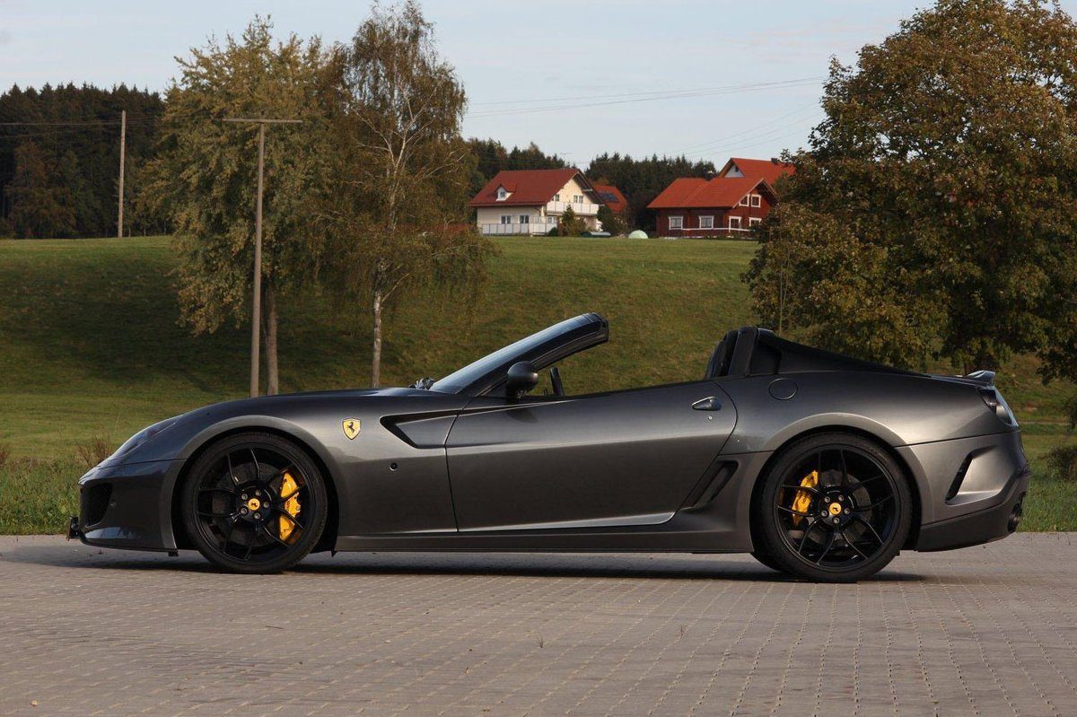 FERRARI 599