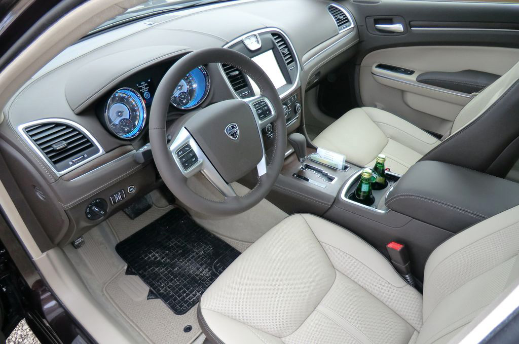 LANCIA THEMA