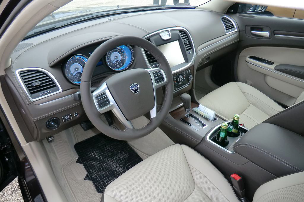 LANCIA THEMA