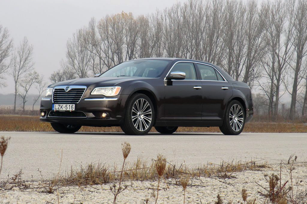 LANCIA THEMA