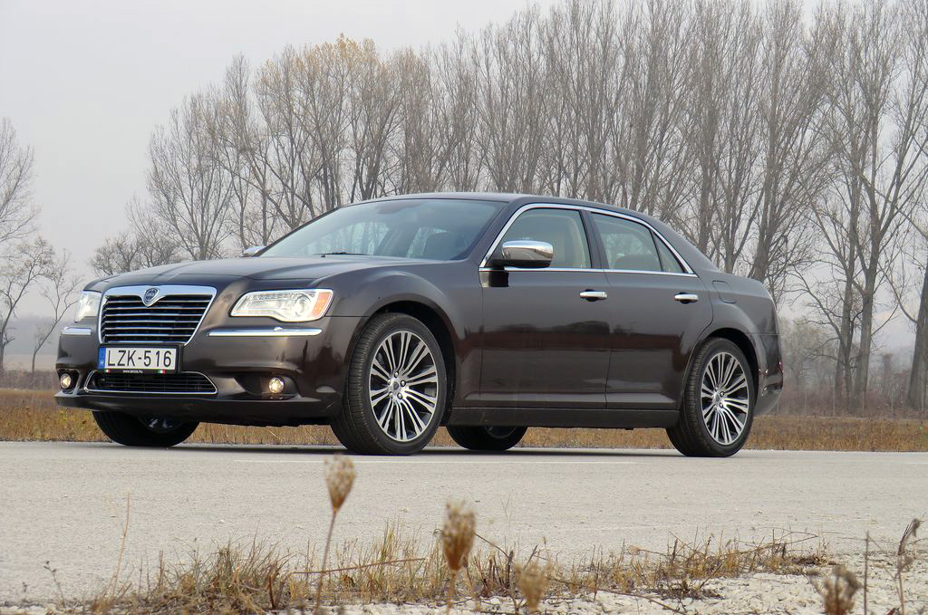 LANCIA THEMA