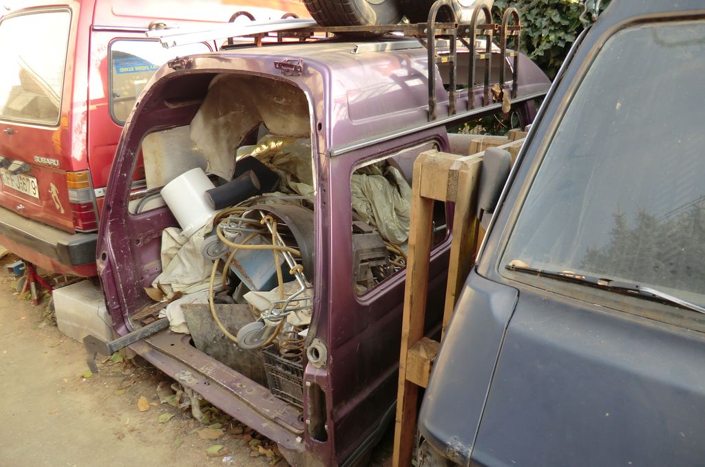 SUBARU LIBERO
