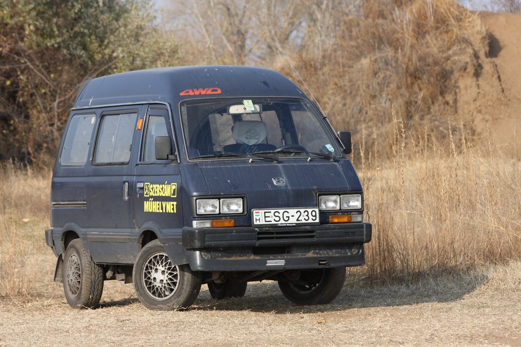 SUBARU LIBERO