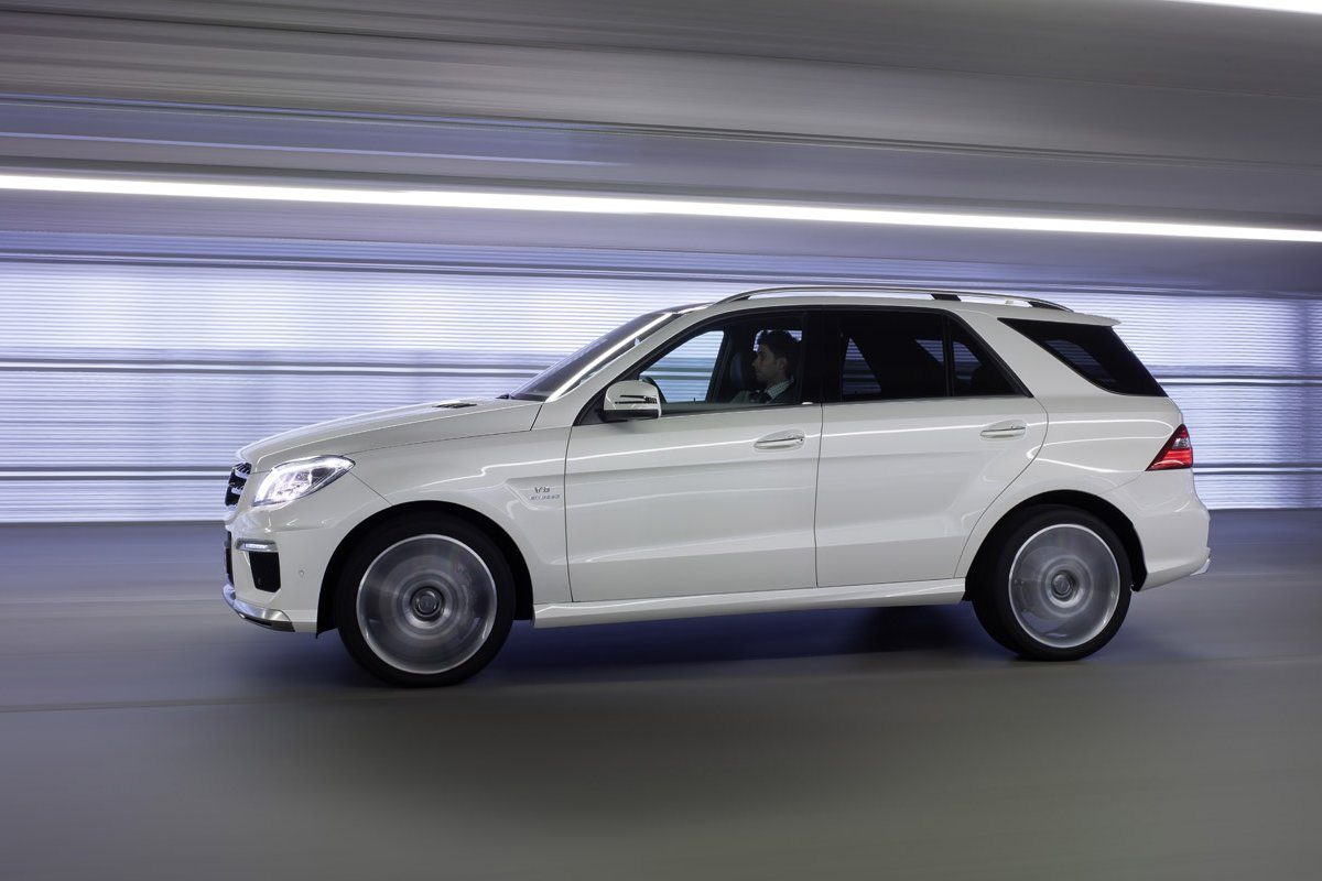 MERCEDES-BENZ ML 63 AMG