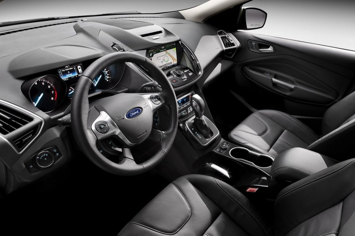 FORD KUGA