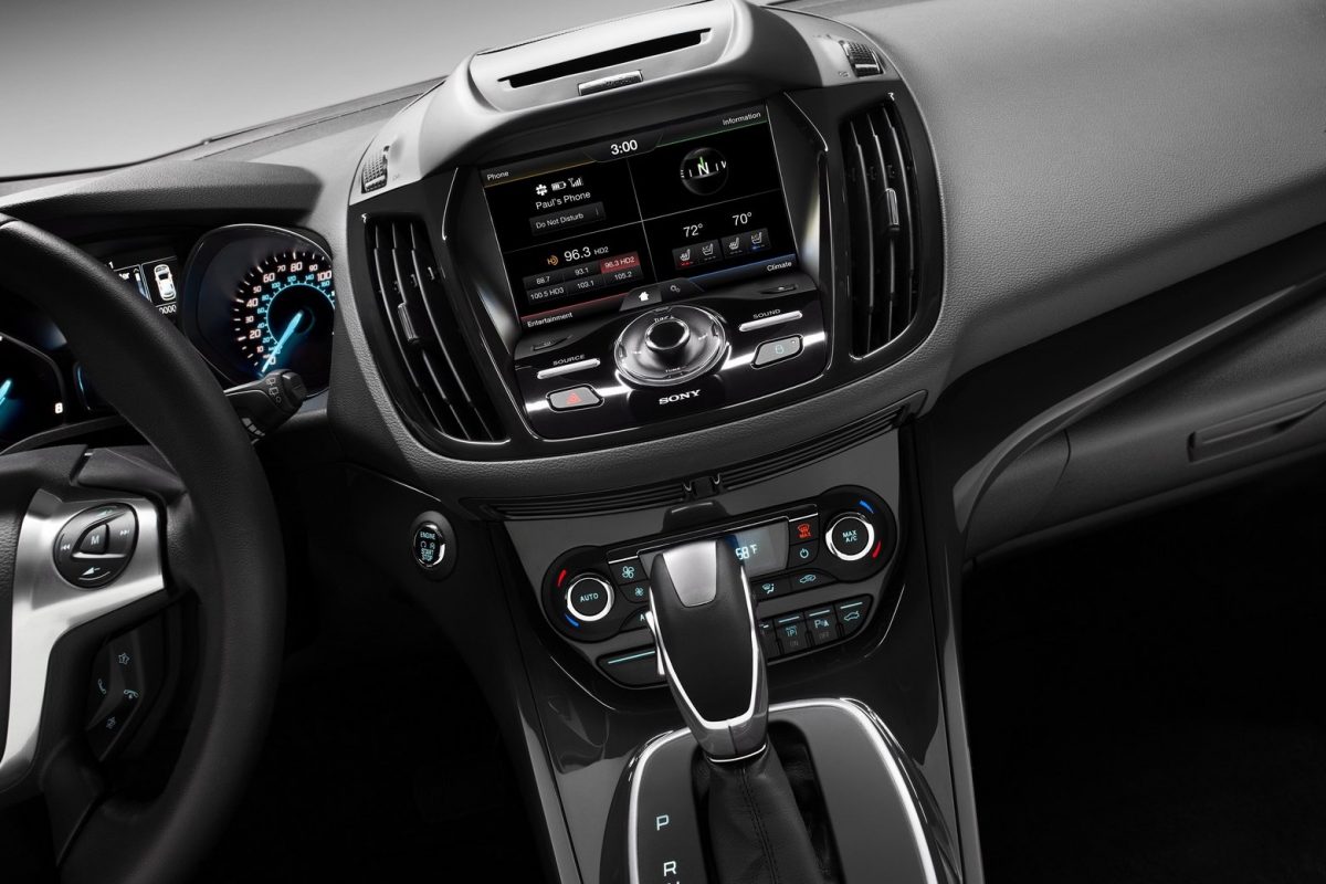 FORD KUGA