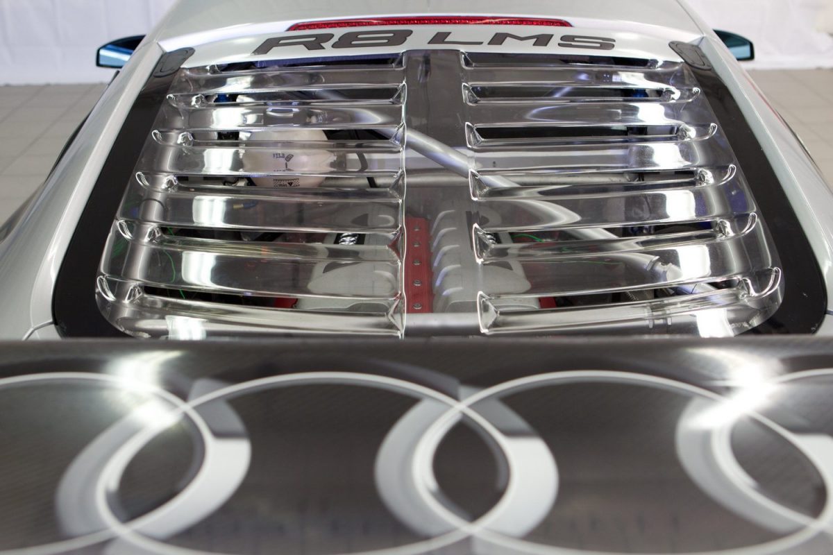 AUDI R8
