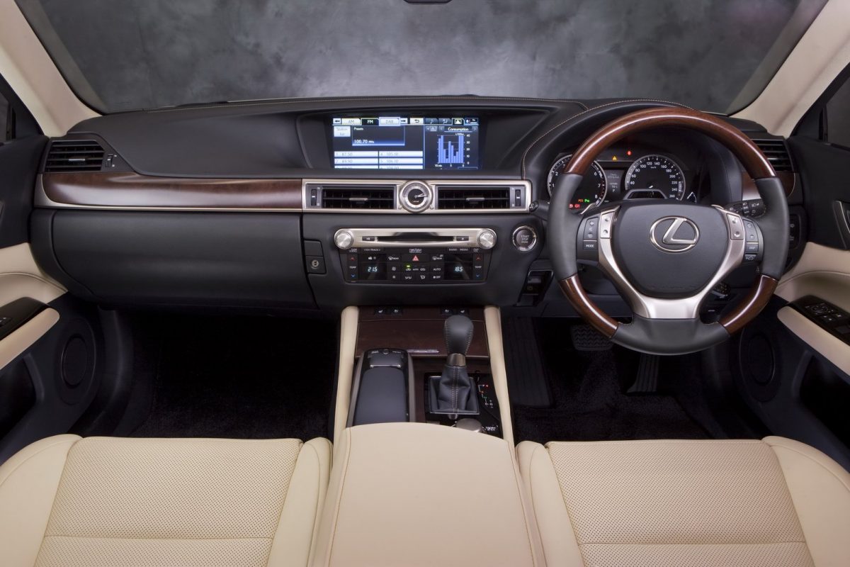 LEXUS GS