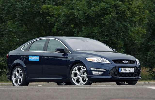 A főnök autója - csúcs Mondeo teszt