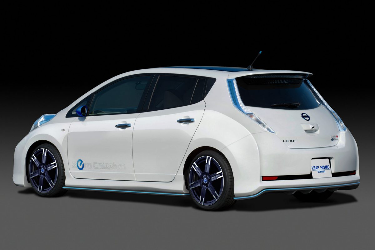 NISSAN LEAF