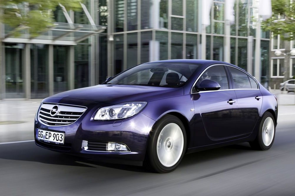 OPEL INSIGNIA