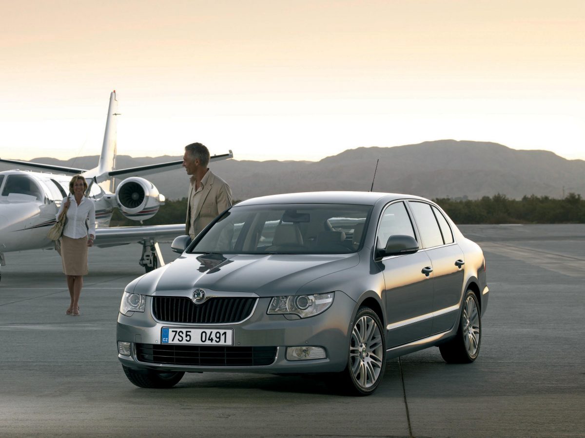 SKODA SUPERB