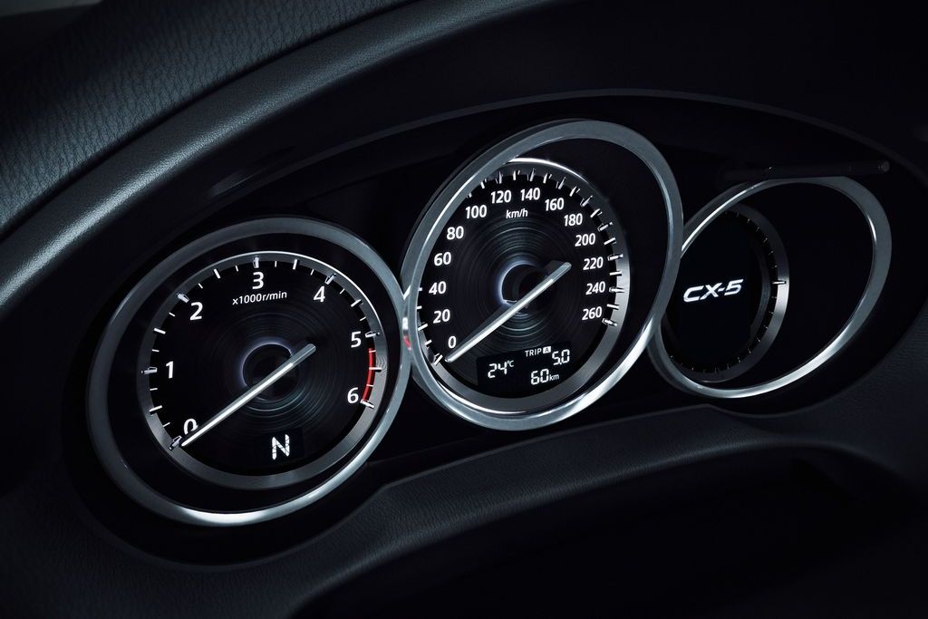 MAZDA CX-7