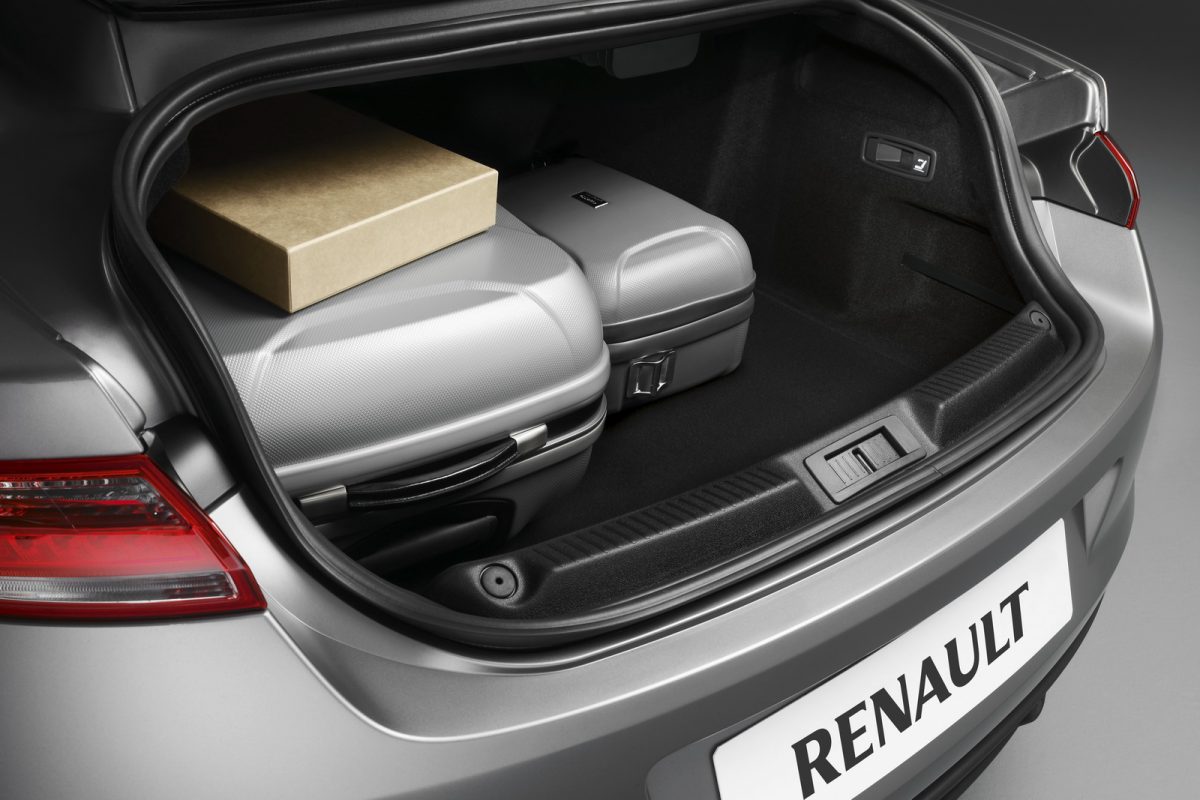 RENAULT LAGUNA