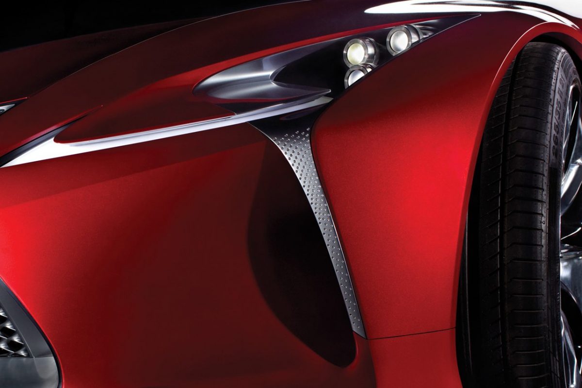 LEXUS LF