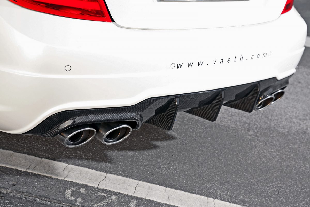 MERCEDES-BENZ C 63 AMG