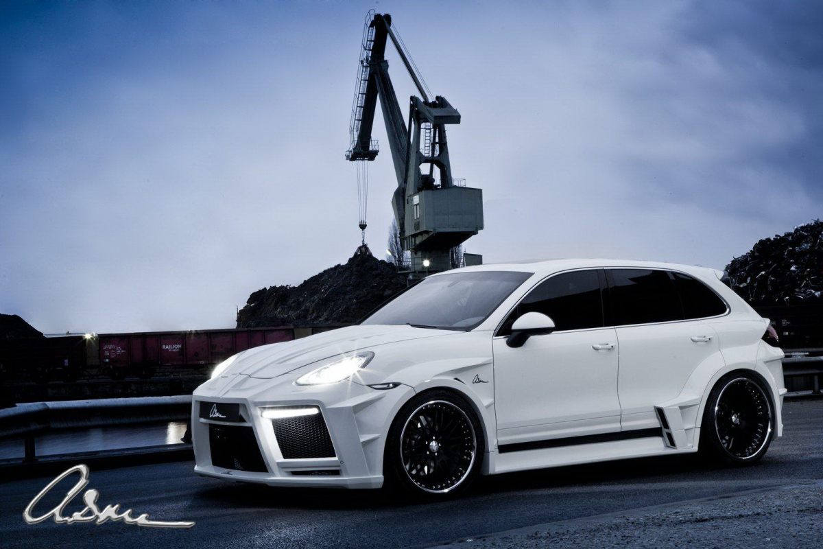 PORSCHE CAYENNE