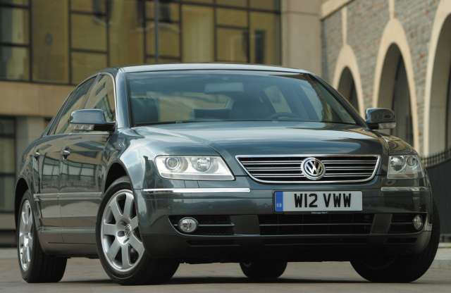 Az elérhető áru óriás Volkswagen