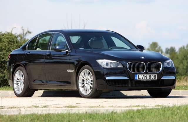 Ezért jó gazdagnak lenni - BMW 740d xDrive teszt