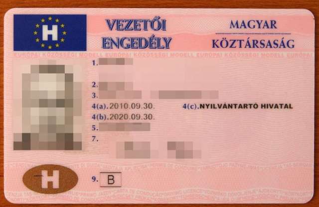 A rendőr vagy az okmányiroda vert át?