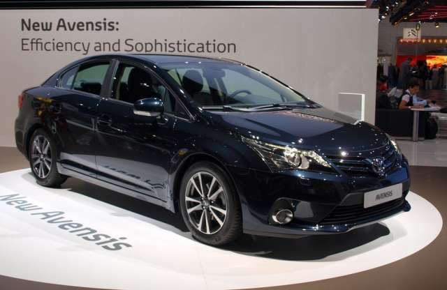 Frankfurt 2011: frissül a Toyota Avensis