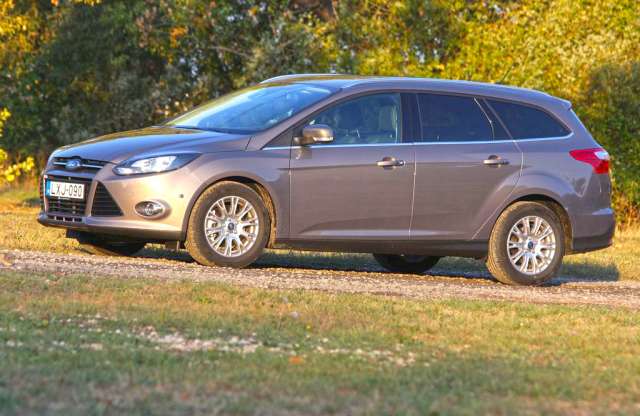 Magyar tesztsofőröket keres a Ford