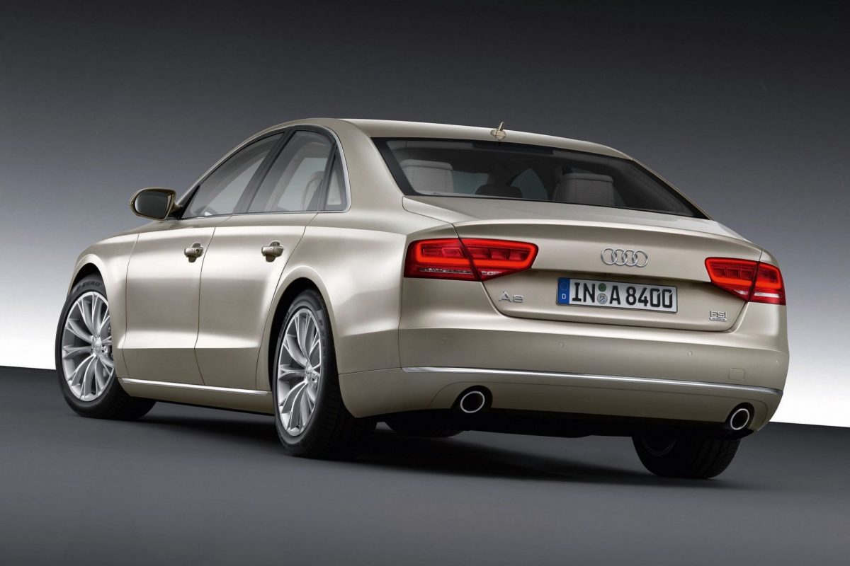 AUDI A8