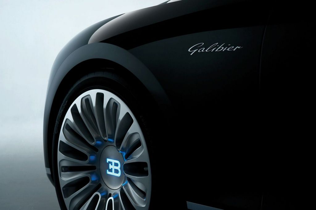 BUGATTI VEYRON