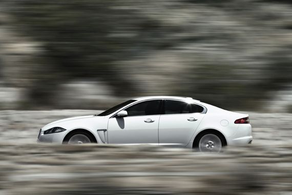 JAGUAR XF