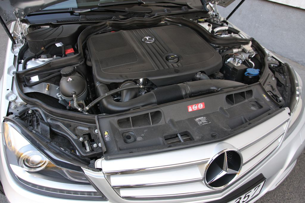 MERCEDES-BENZ