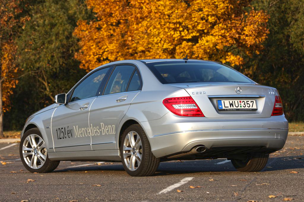 MERCEDES-BENZ