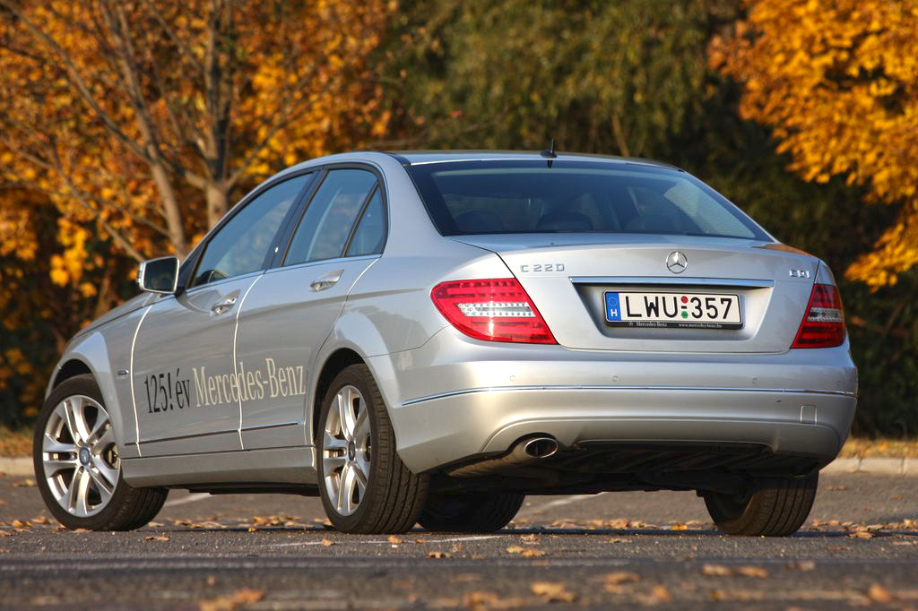 MERCEDES-BENZ