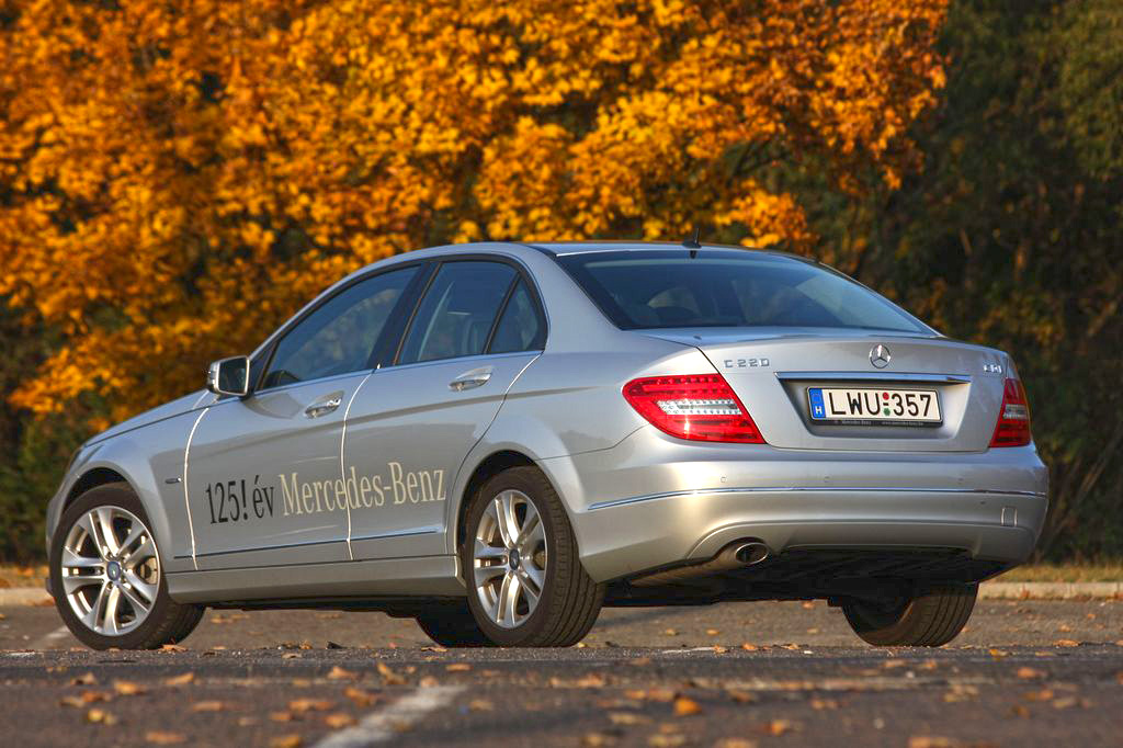 MERCEDES-BENZ