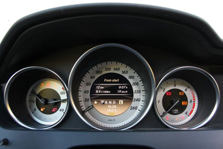 MERCEDES-BENZ