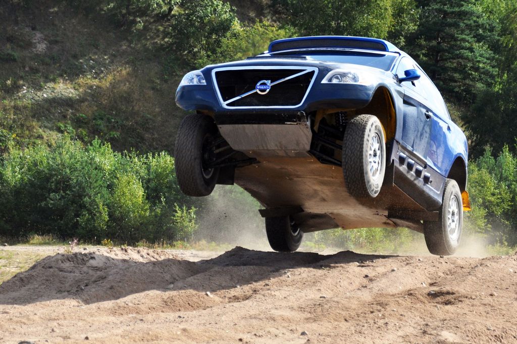 VOLVO