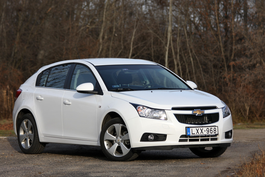 CHEVROLET CRUZE